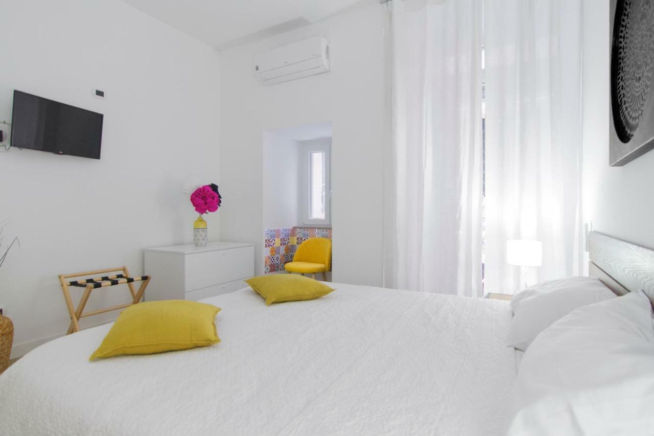 Spaccanapoli Home Short Lets Esterno foto